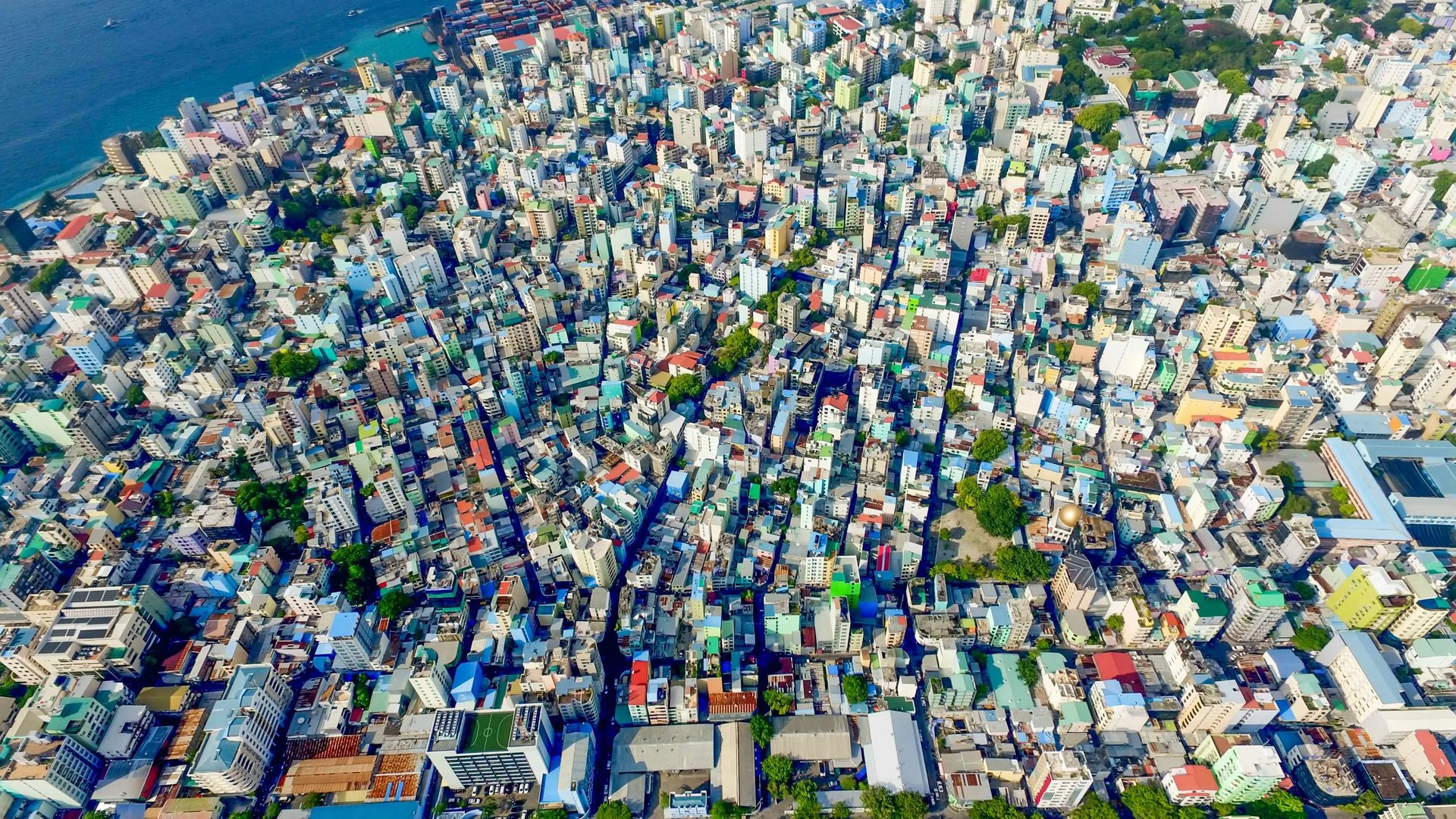 환상적인 신혼 여행지, 몰디브 리조트와 수도 말레