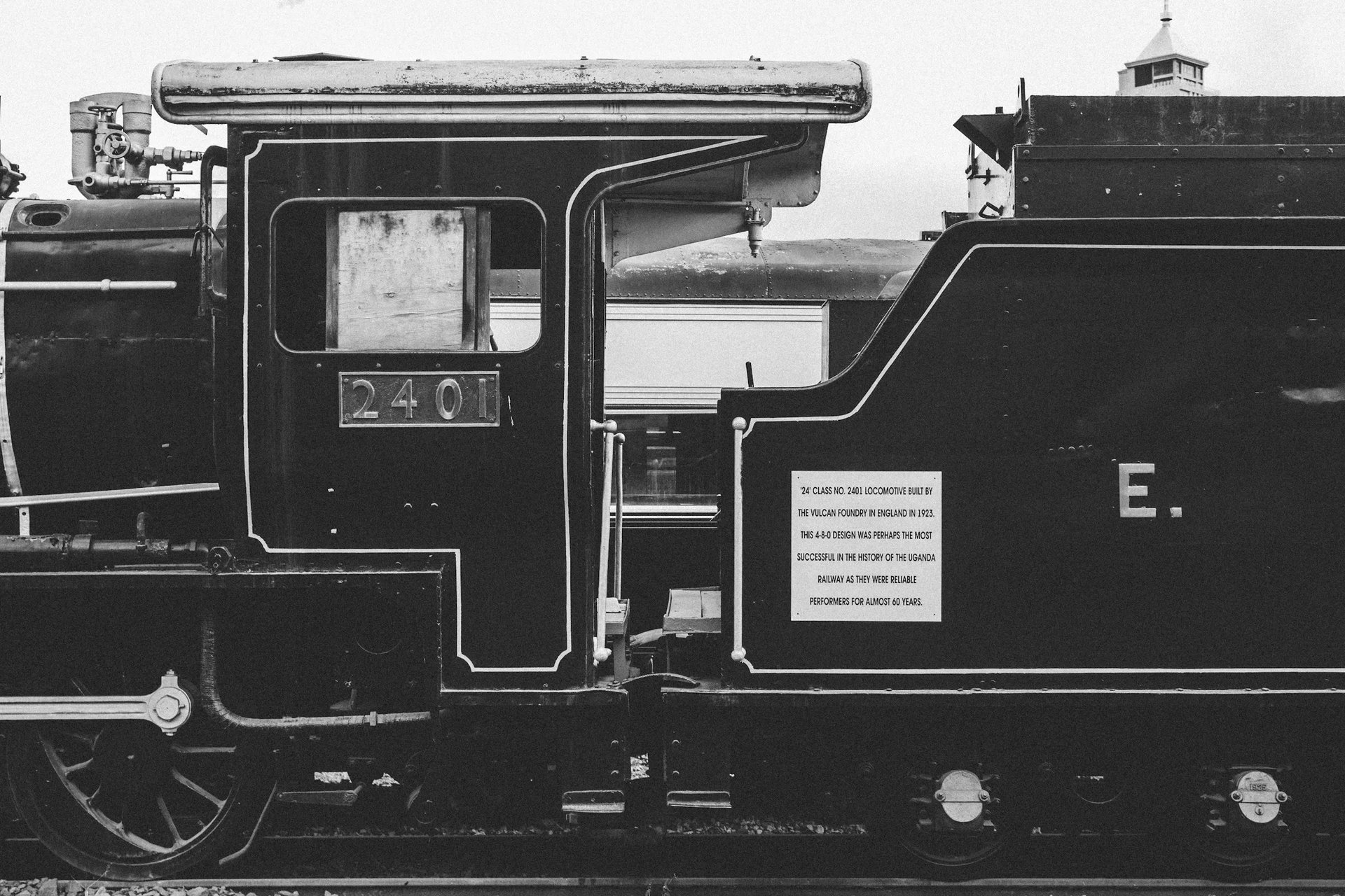 몸바사에서 캄팔라로 달리는, 미친 특급 열차 Lunatic Express