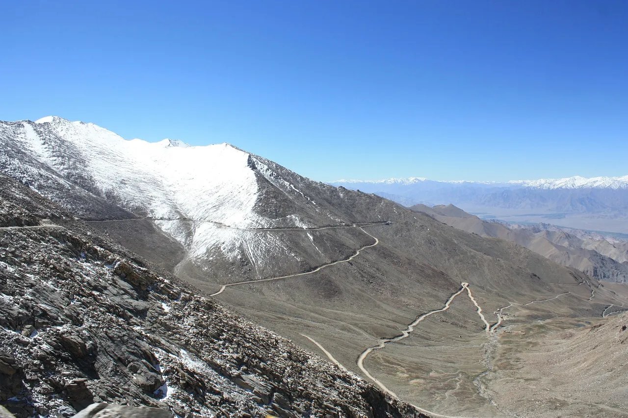 Chang La(5289m)와 Khardung La(5602M)