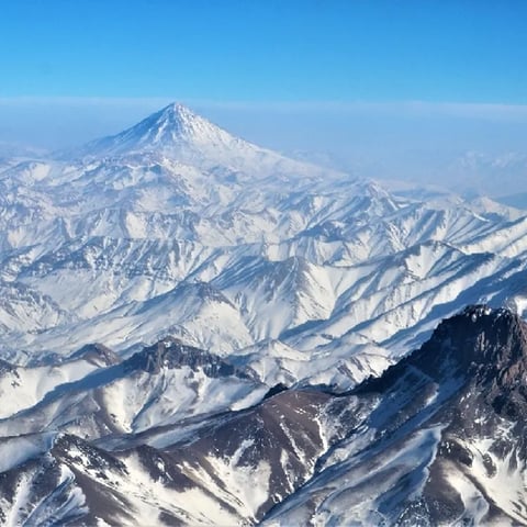 알보즈 산 스키 투어링과 다마반드 산 (5610m) 오르기 사진